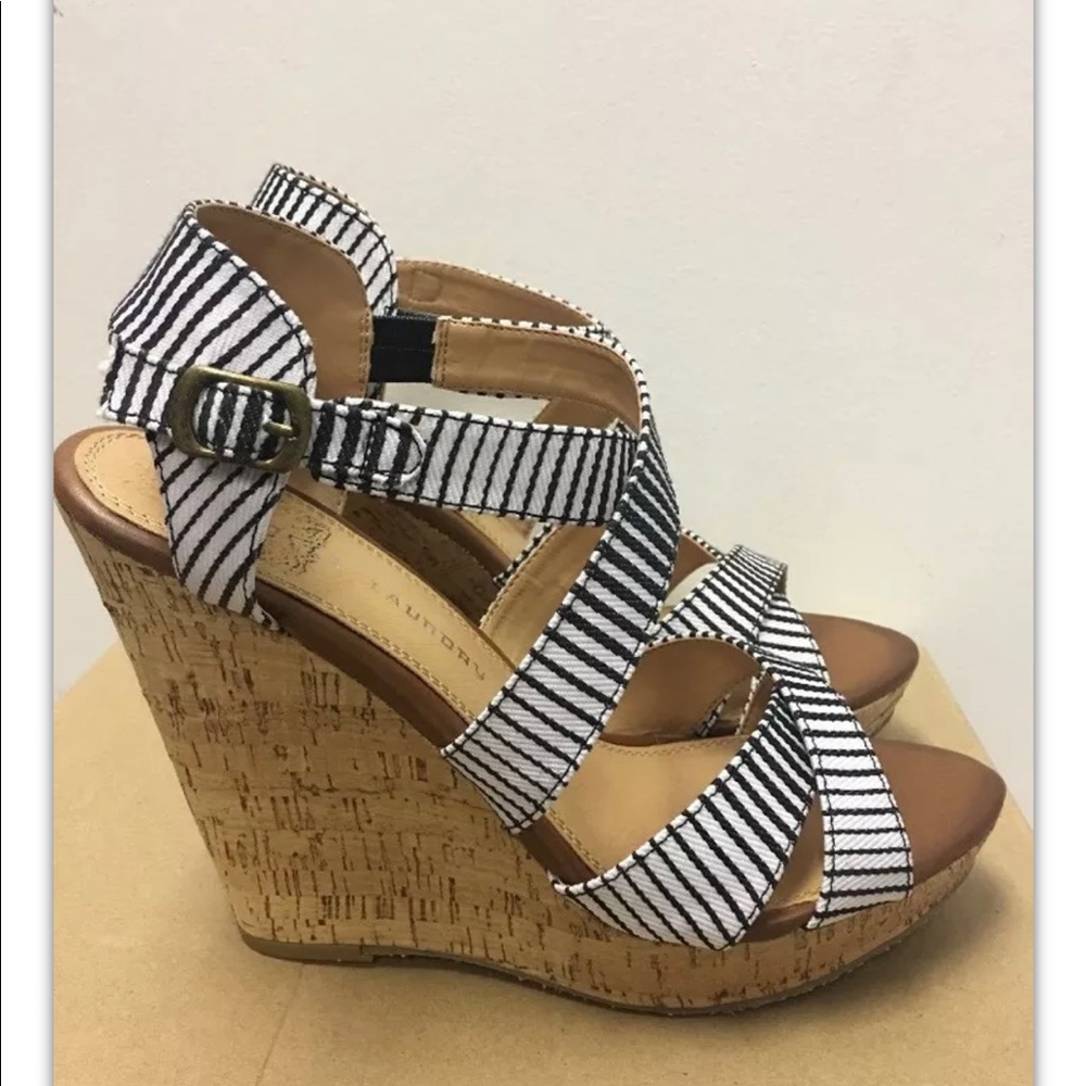 Brand New Chinese Laundry Z Marianne White - Black Wedge Sandals